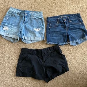 American eagle shorts bundle Size 4